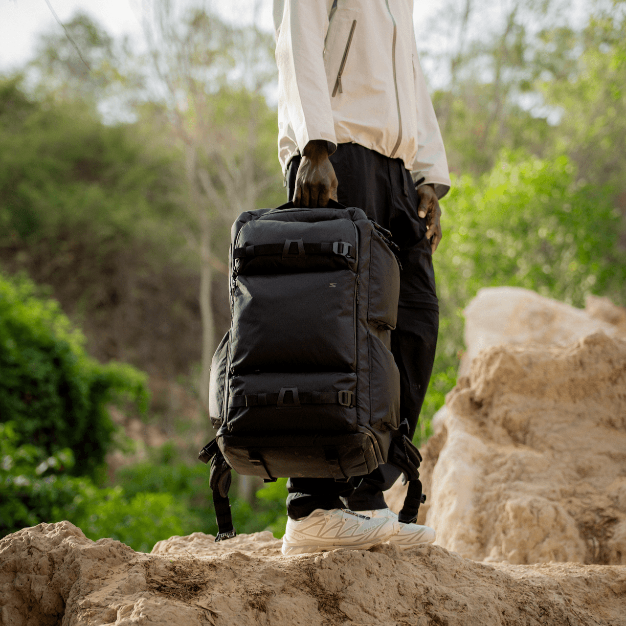 How to Protect Your Camera and Tech Gear with Sakk’s Durable Bags
